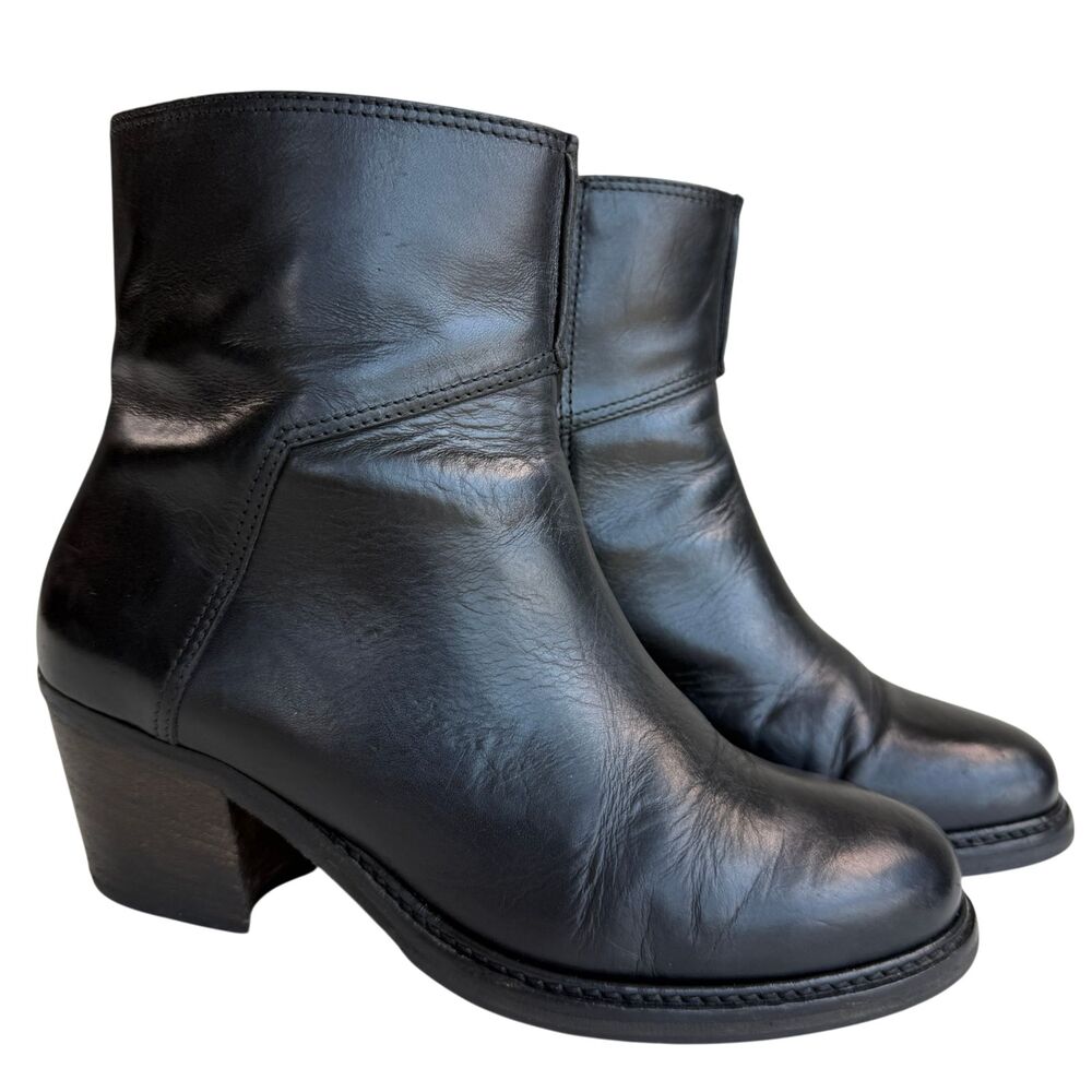 Hugo Boss Ankle Boot Mid Heel Black Leather Women's Sz US 7.5 EU 37.5 Made Italy